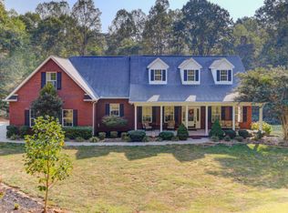 8680 Emerson Way, Powell, TN 37849
