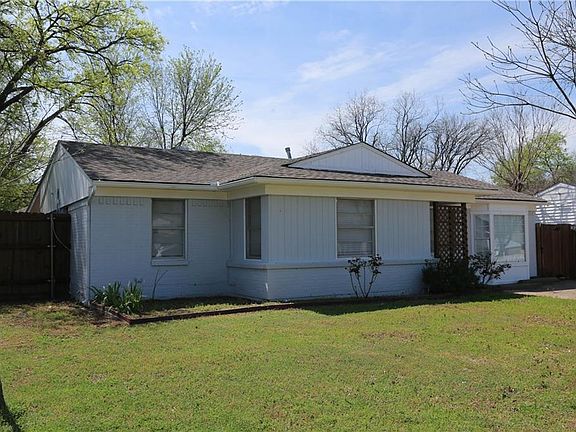 2nd image of 2404 El Capitan Dr