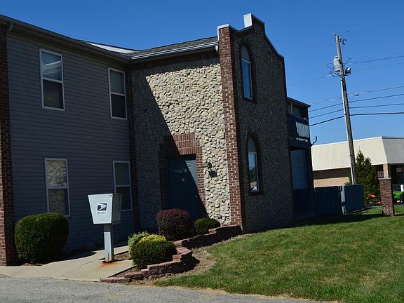 3rd image of 3921 N Wheeling Ave