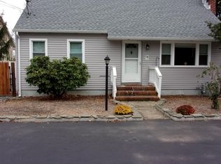 16 Wisteria Ln, Little Egg Harbor, NJ 08087