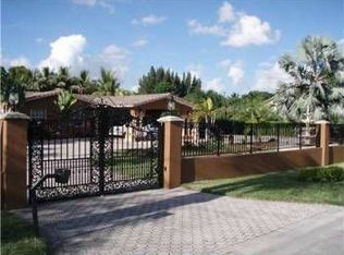 11825 SW 46th St, Miami, FL 33175