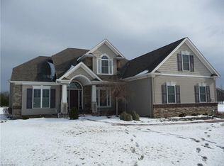 2455 Kellsway Ct, Medina, OH 44256