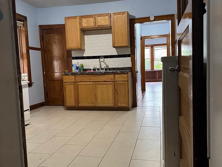 4315 S Sawyer Ave #1 — Photo 14