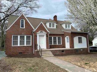 924 N Main St, Burlington, NC 27217