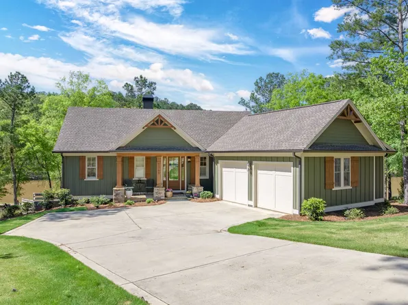 1240 Long Cove Dr, Greensboro, GA 30642