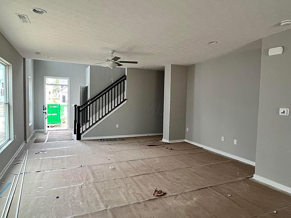 4th image of 6410 Hamilton Woods Blvd N