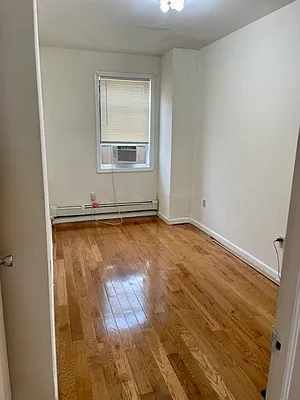 Rented by Winzone Realty Inc | media 46