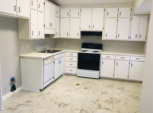 2222 Lowtrail Ct, Lithonia, GA 30058