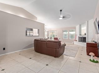 18838 N 40th Pl, Phoenix, AZ 85050