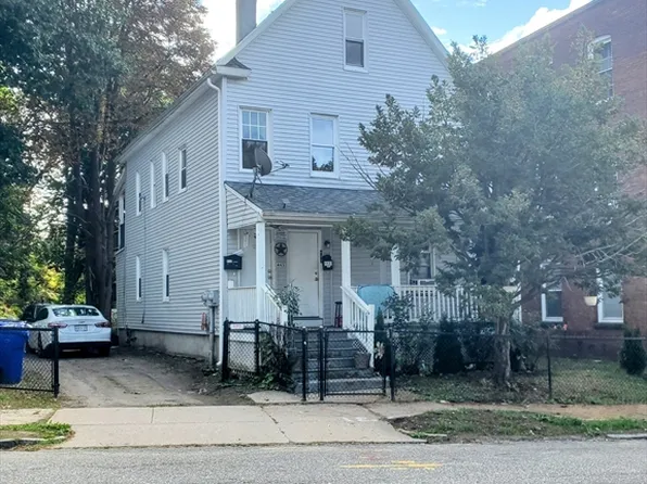443-445 Franklin St, Springfield, MA 01104