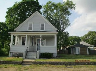 84 2nd Ave, Cranston, RI 02910