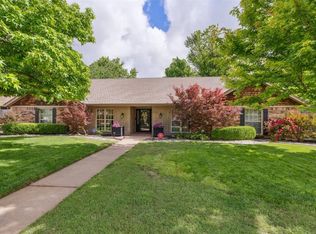 2925 Lamp Post Ln, Oklahoma City, OK 73120