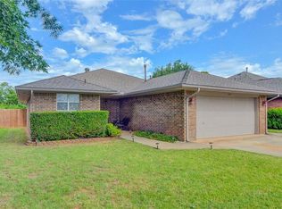 1105 Southridge Dr, Purcell, OK 73080