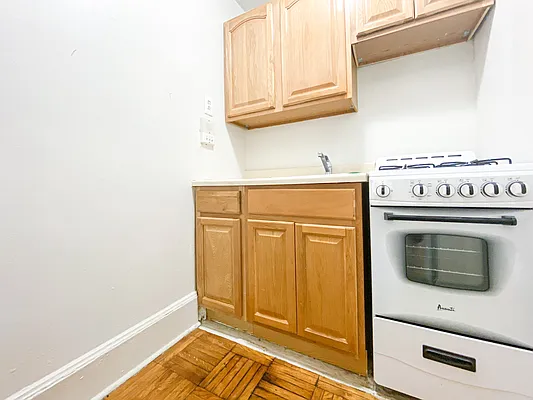 Rented by Blackwater Associates Inc. | media 13