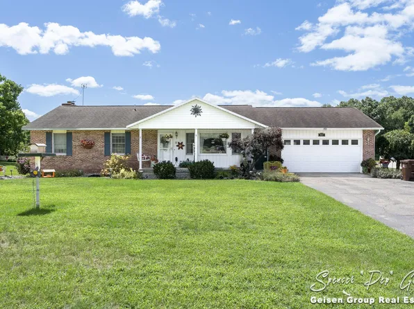 837 N State Rd, Belding, MI 48809