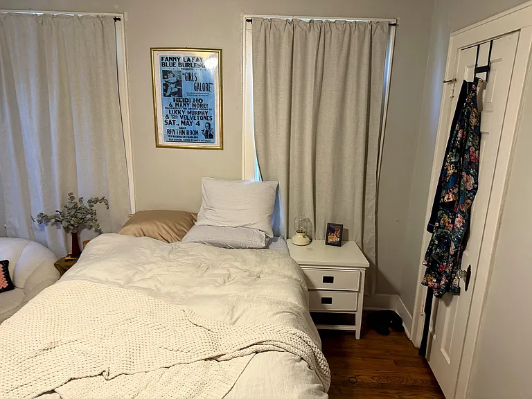 919 W Hickory St — Photo 12