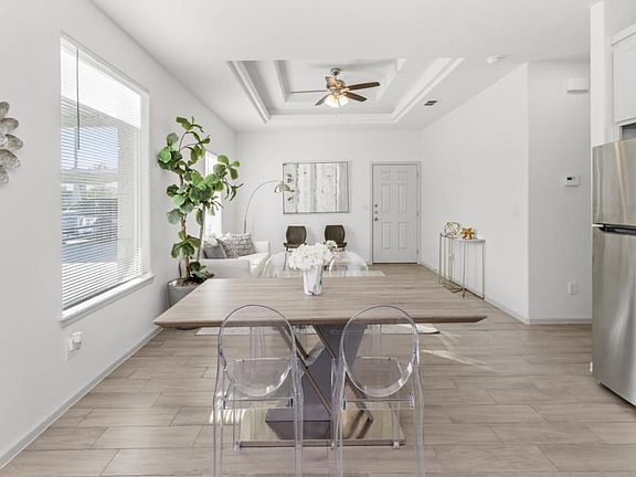 2nd image of 1509 Shavano St APT 1