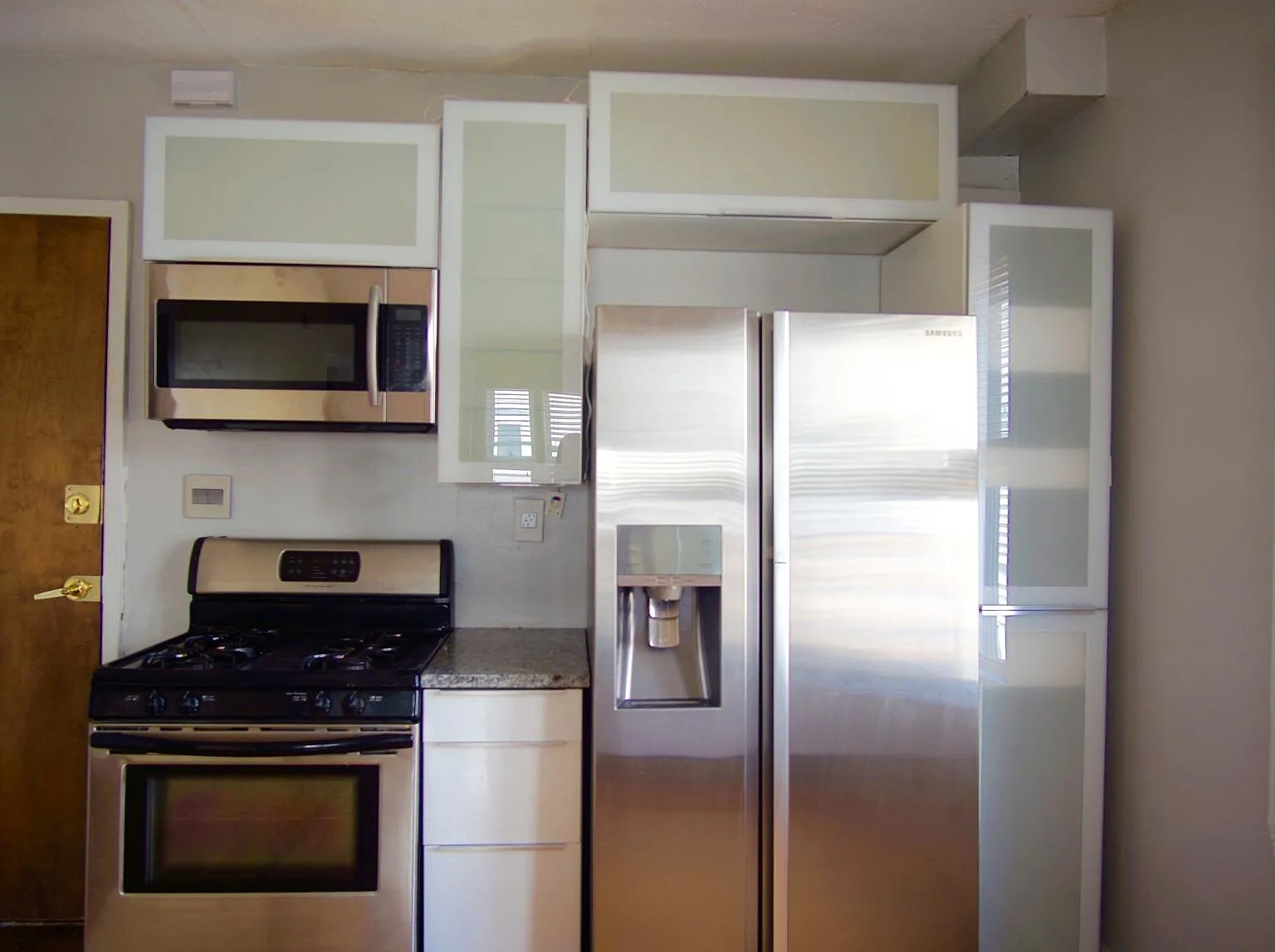 12 Africa St — Photo 2
