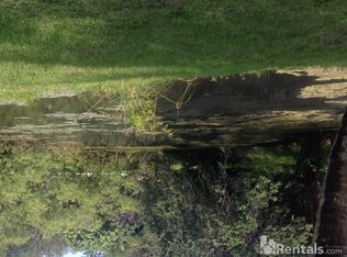 2333 Flamingo Rd, Palm Beach Gardens, FL 33410