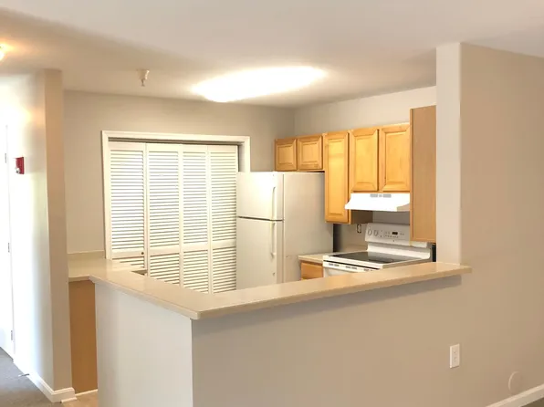 501 Garrison Woods Dr Unit 101, Stafford, VA 22554