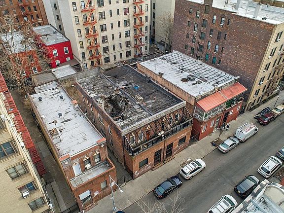 5th image of 2476 Grand Ave #2482
