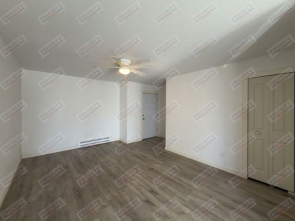 4th image of 1409 E 12th St APT D