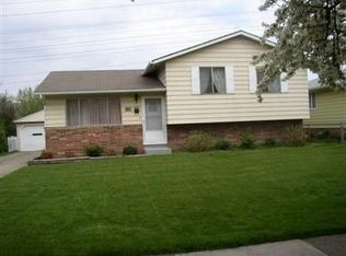 6446 Wolf Rd, Brookpark, OH 44142