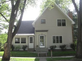 815 10th St, Hudson, WI 54016