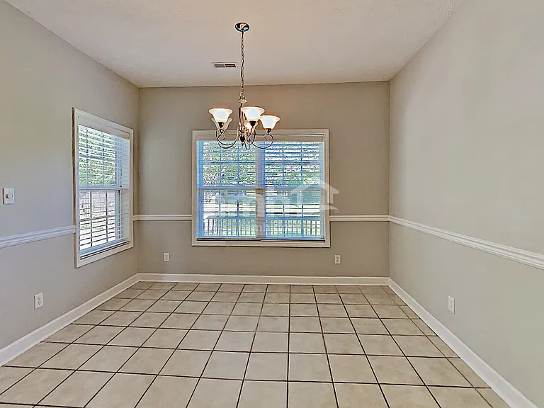4662 Forsman Ct — Photo 6