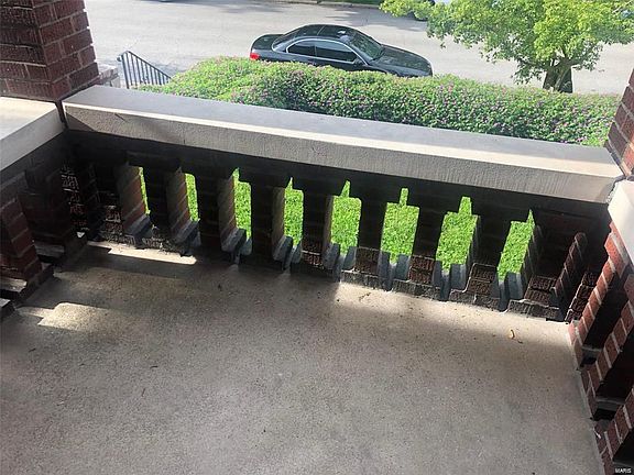 2nd image of 3916 Flad Ave #1E