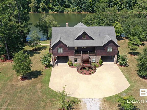 3rd image of 27 Judge Greene Place Rd