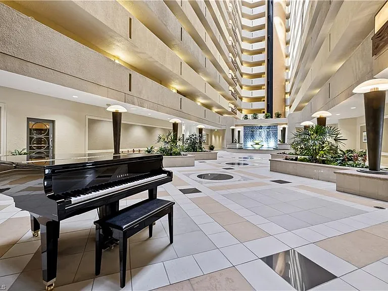 4041 Gulf Shore Blvd N #1805 — Photo 22