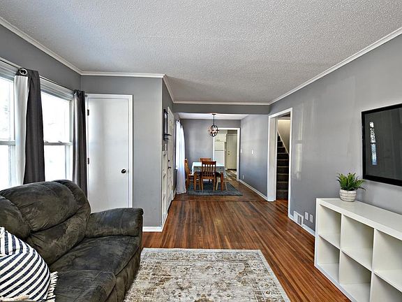 3rd image of 8510 Wentworth Ave S