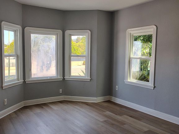 4th image of 2684 73rd Ave #2