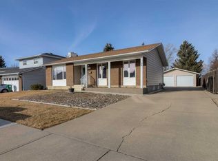 79 S Temple Cres W, Lethbridge, AB T1K 4T3