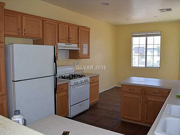 3rd image of 10457 Orchard Lodge St