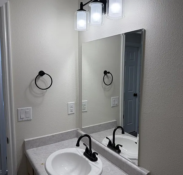 276 N Bliss Ct — Photo 18