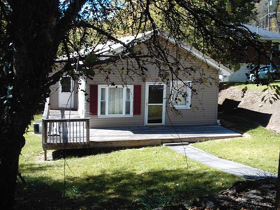 2nd image of 325 Poplar Street