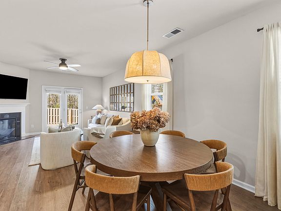 4th image of 1111 Sims Drive