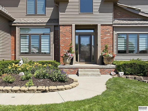 3rd image of 2709 N 159th St