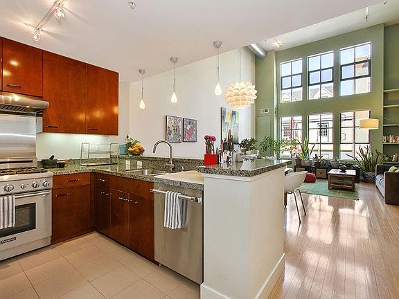 Entry to kitchen / dining+living