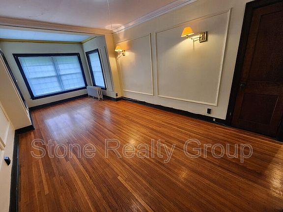 3rd image of 525 S 6th St Unit 16