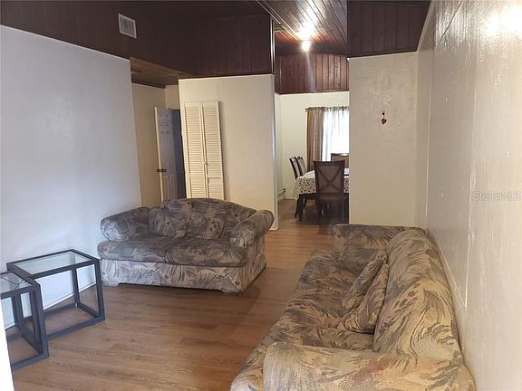 3rd image of 3395 Lake Dr NW