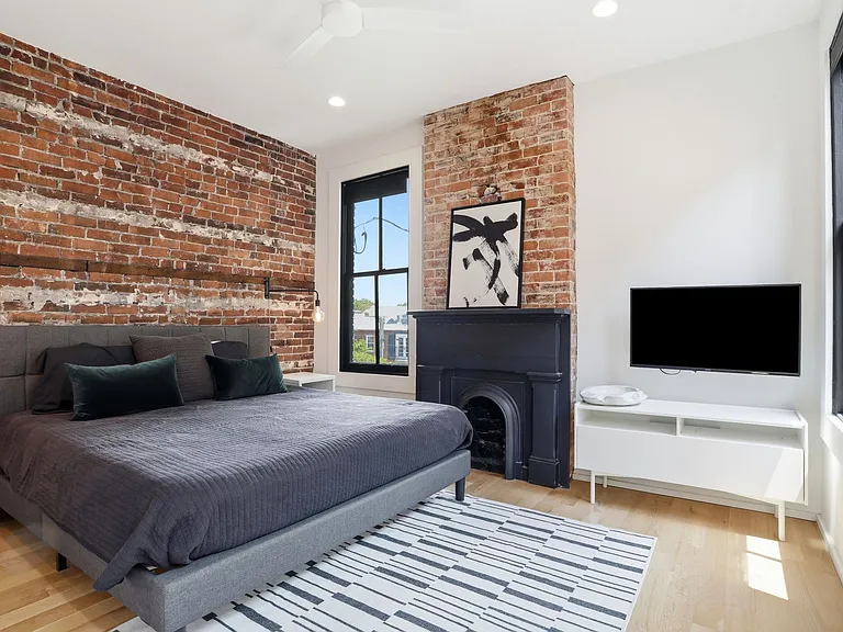 2608 E Broad St #2 — Photo 19