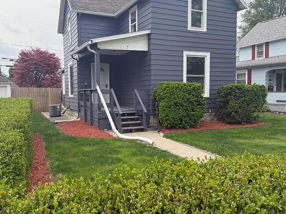 2nd image of 1517 Napoleon St