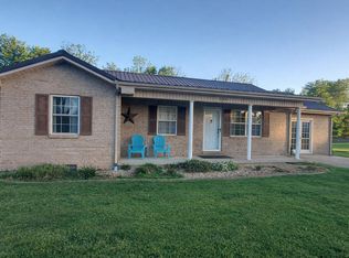 594 Sycamore Dr, Bronston, KY 42518
