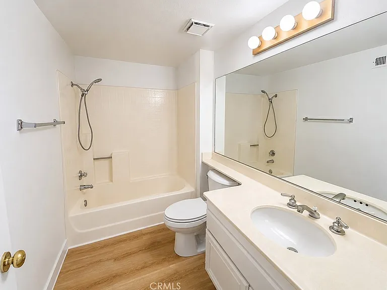 15583 Oak Springs Rd — Photo 22