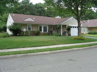 3 Norwick Dr, Forked River, NJ 08731