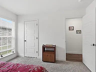 5603 W 33rd St — Photo 12