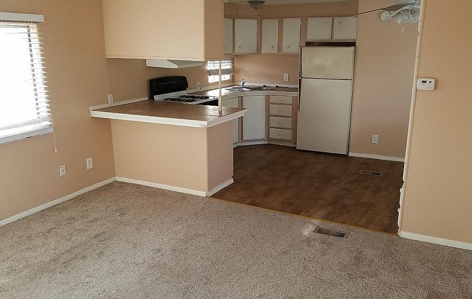 2nd image of 2236 E Lone Star Dr